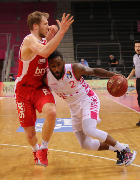 造成干扰 造成干扰